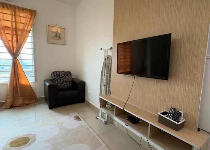 Private Studio Viana Court Service Apartment 3 With Private Parking