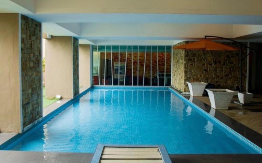 Private Viana Court Service 3 With Private Parking Apartment Kota Bharu